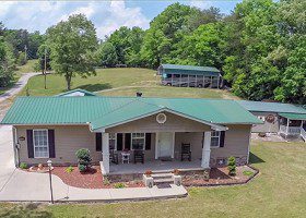 1710 E Wolf Valley Road, Heiskell, TN 37754