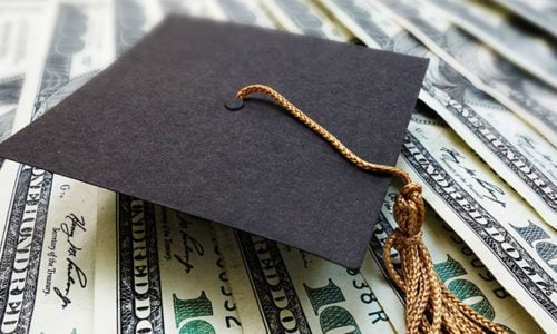 Homeownership and the effects of student loan debt